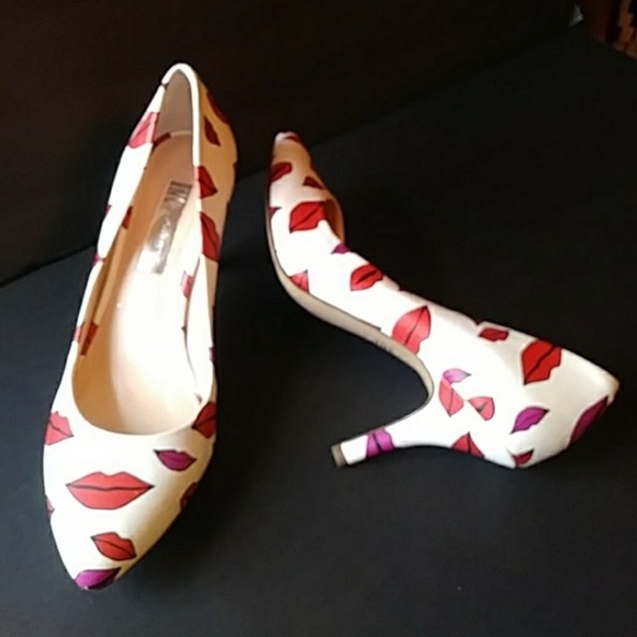 Red lips kitten heels - Picture 6 of 7
